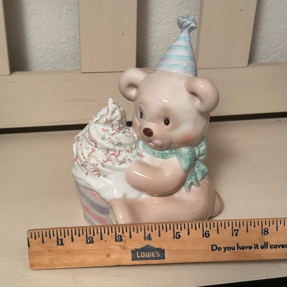 Baby Bear Cub with Cupcake Light - Picture 7 of 9